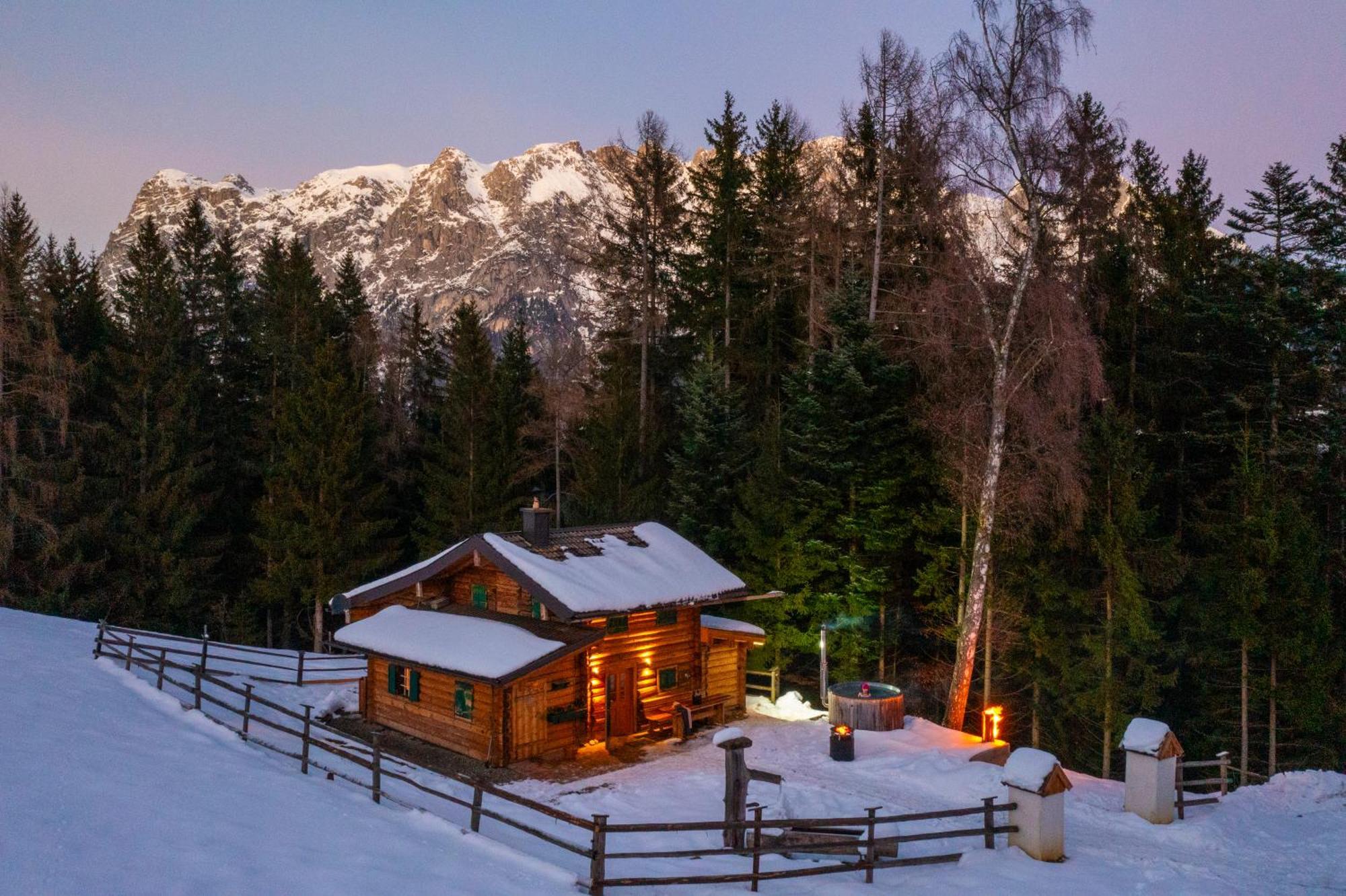 Almfrieden Villa Werfen Kültér fotó